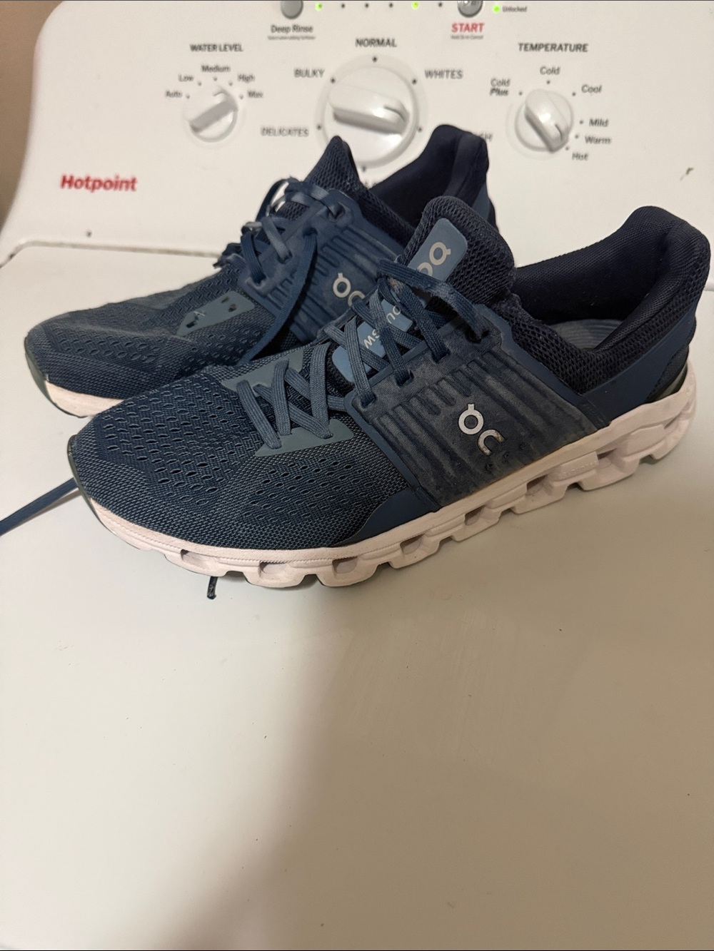 On Running Cloudwomen Sneakers in Navy and White